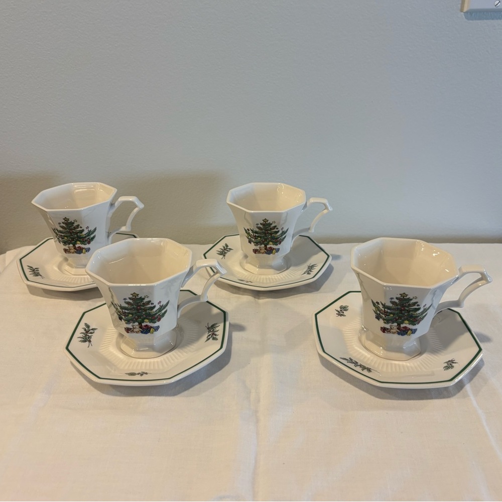 Nikko Ceramics Holiday Tree Teacup and Saucer Set - White and Green
